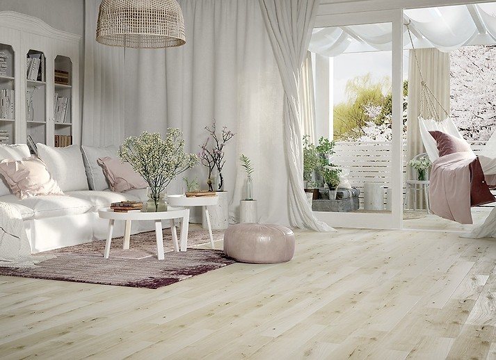 Gres planks in the colour of wood 2